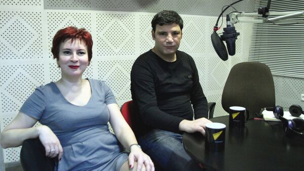 Журналист Дарья Асламова в павильоне радио Sputnik Армения - Sputnik Таджикистан