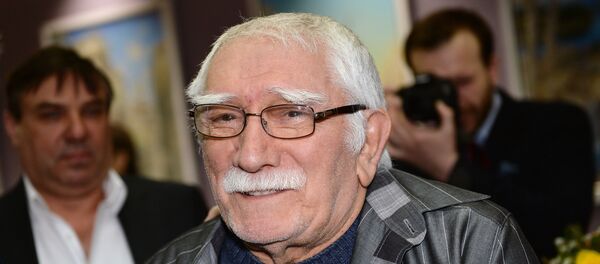 Актер, художественный руководитель Московского драматического театра под руководством А. Джигарханяна Армен Джигарханян, архивное фото - Sputnik Таджикистан