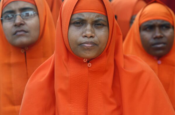 Монахини на шествии в честь Международного женского дня в Колкате (Индия) - Sputnik Таджикистан