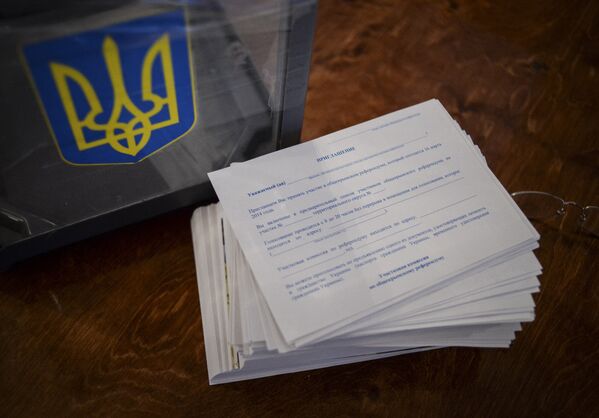 Подготовка к референдуму в Крыму - Sputnik Таджикистан