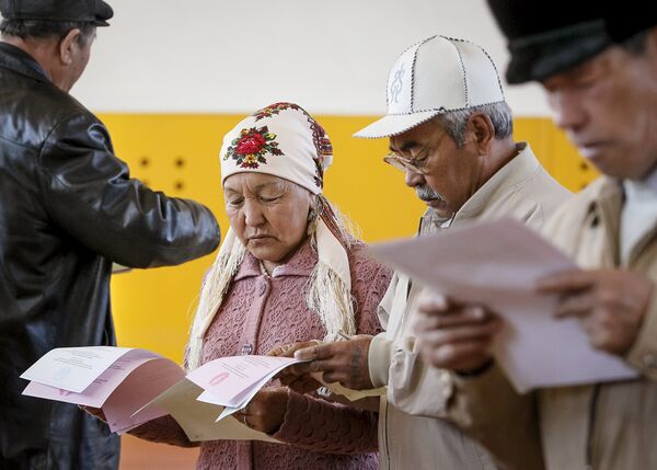 Внеочередные парламентские выборы в Казахстане - Sputnik Таджикистан