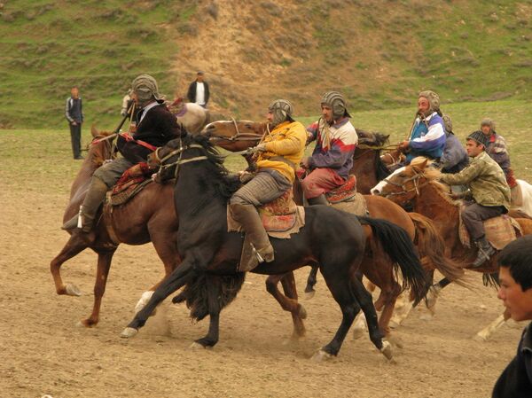 Навруз: спортивный праздник в День весны Навруз: спортивный праздник в День весны - Sputnik Таджикистан