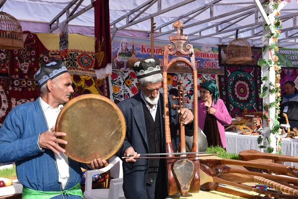 Праздничные мероприятия в Навруз в Душанбе - Sputnik Таджикистан