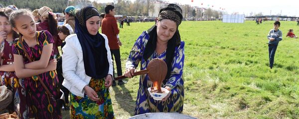 Праздничные мероприятия в праздник Навруз в Душанбе Праздничные мероприятия в праздник Навруз в Душанбе - Sputnik Тоҷикистон