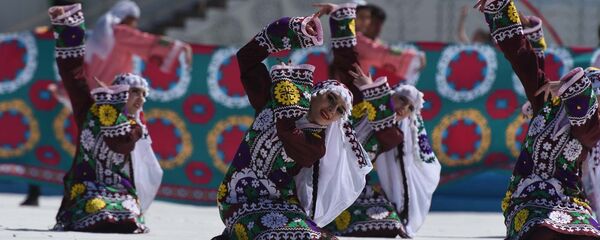 Праздничные мероприятия в праздник Навруз в Душанбе, архивное фото - Sputnik Таджикистан