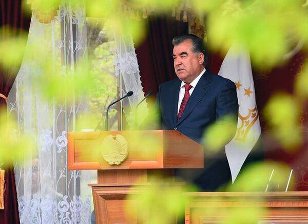 Эмомали Рахмон, архивное фото Эмомали Рахмон, архивное фото - Sputnik Таджикистан