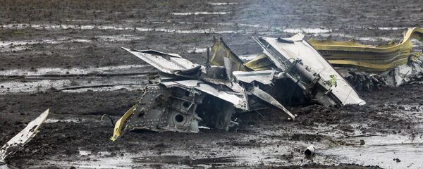 На месте крушения Boeing-737-800 На месте крушения Boeing-737-800 - Sputnik Таджикистан