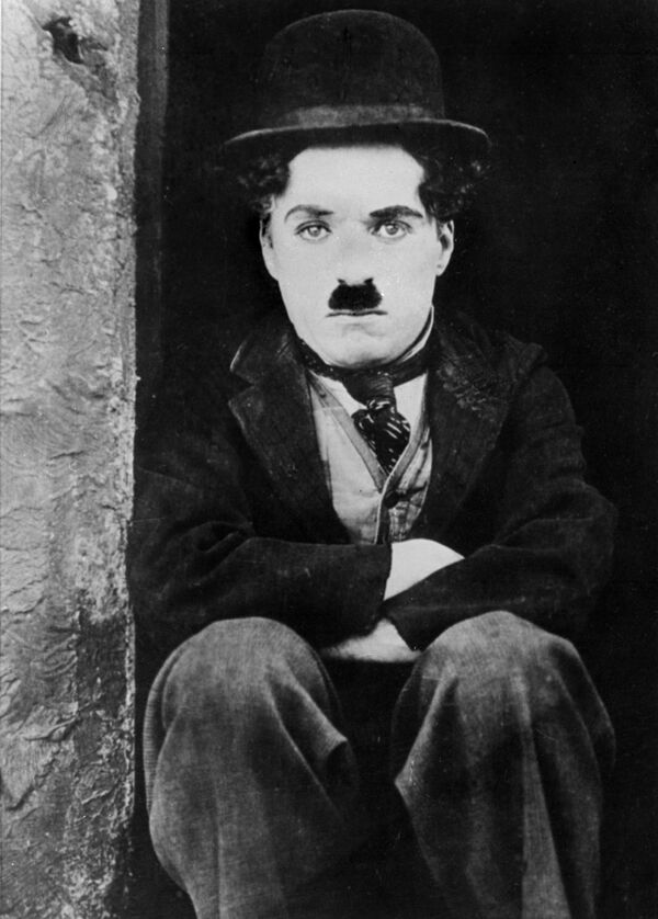 Чарли Чаплин. Архивное фото - Sputnik Таджикистан