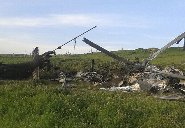 Разбившийся вертолет ВВС Азербайджана, сбитый в районе Горного Карабаха - Sputnik Таджикистан