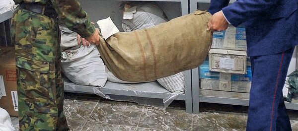 В хранилище вещественных доказательств. Архивное фото В хранилище вещественных доказательств. Архивное фото - Sputnik Таджикистан