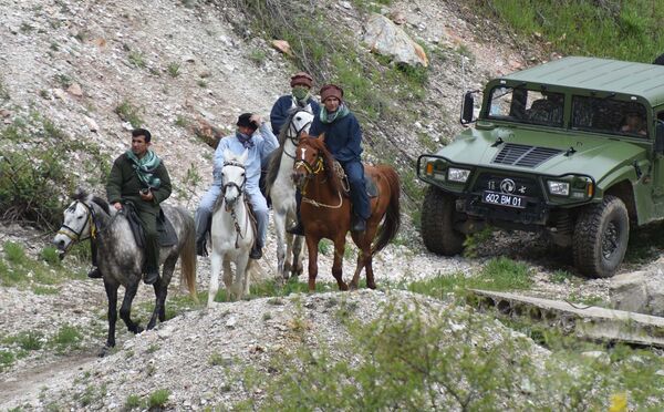 Заключительный этап совместных учений стран ОДКБ Поиск-2016 Заключительный этап совместных учений стран ОДКБ Поиск-2016 - Sputnik Таджикистан