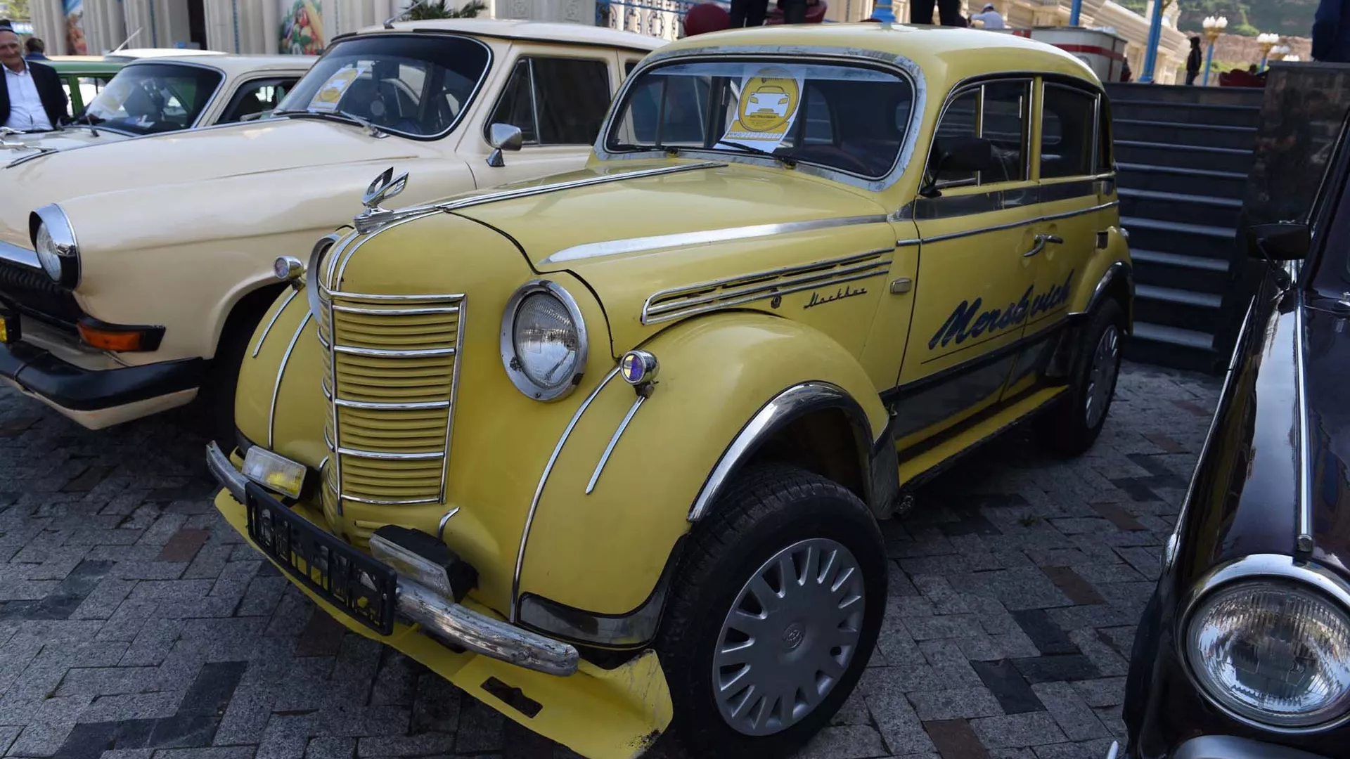 Выставка раритетных автомобилей “Авто Ретро - 2016” в Душанбе