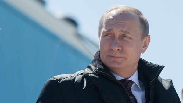 Президент РФ В. Путин на космодроме Восточный - Sputnik Таджикистан