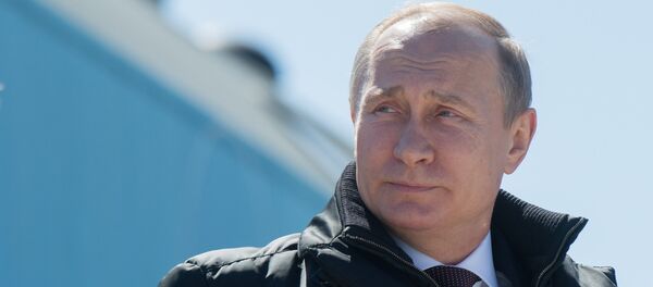 Президент РФ В. Путин на космодроме Восточный - Sputnik Таджикистан