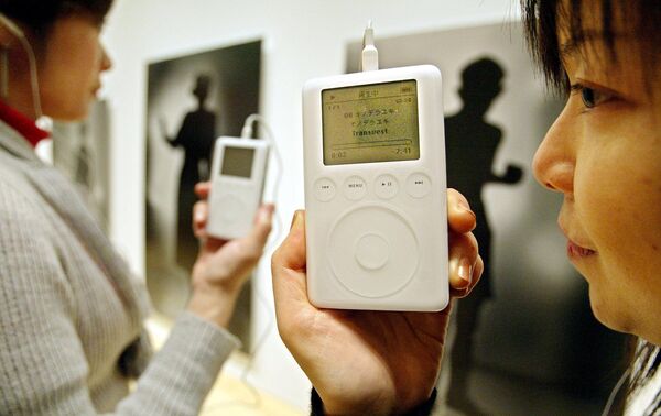 Apple iPod. Архивное фото - Sputnik Таджикистан