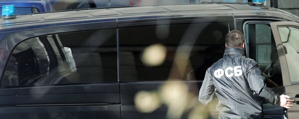 Сотрудник Федеральной Службы Безопасности России, архивное фото - Sputnik Таджикистан