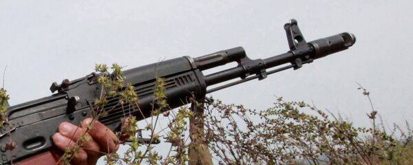 Автомат Калашникова, архивное фото Автомат Калашникова, архивное фото - Sputnik Тоҷикистон