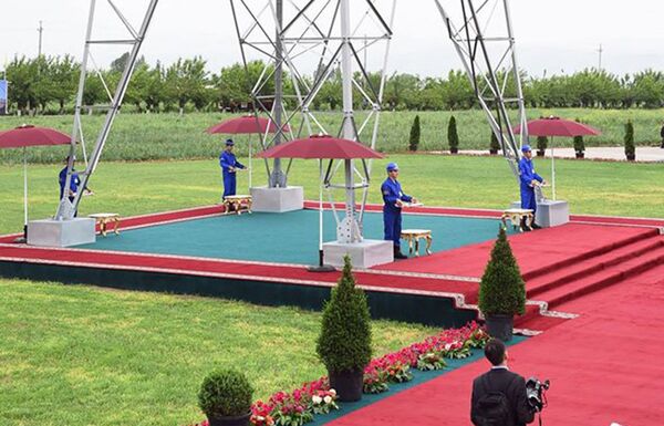 Какой сегодня праздник в Таджикистане и мире: 12 мая Какой сегодня праздник в Таджикистане и мире: 12 мая - Sputnik Таджикистан