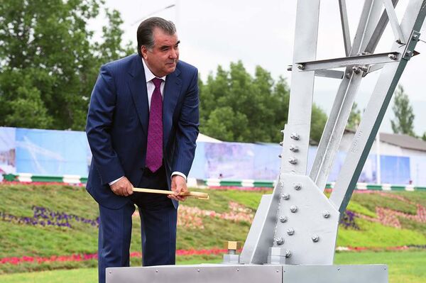 Ҷашнҳои рӯзи 12 май дар Тоҷикистон ва ҷаҳон   - Sputnik Тоҷикистон