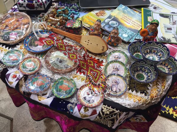 Фестиваль Интермузей в ЦВЗ Манеж Фестиваль Интермузей в ЦВЗ Манеж - Sputnik Таджикистан