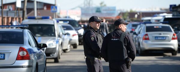 Массовая драка на Хованском кладбище в Москве - Sputnik Таджикистан