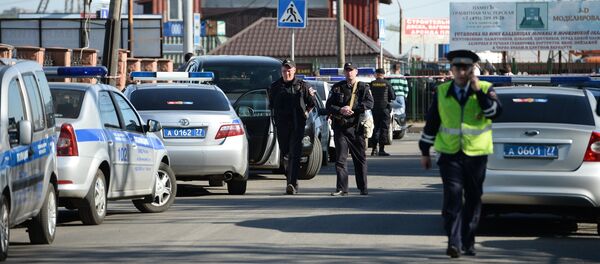 Занозании оммавӣ дар қабристони Хованское дар Маскав. Акс аз бойгонӣ - Sputnik Тоҷикистон