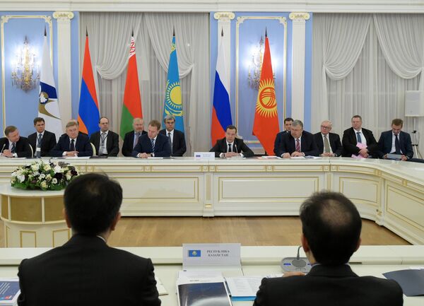 Заседание Евразийского межправительственного совета (ЕАЭС), архивное фото Заседание Евразийского межправительственного совета (ЕАЭС), архивное фото - Sputnik Таджикистан