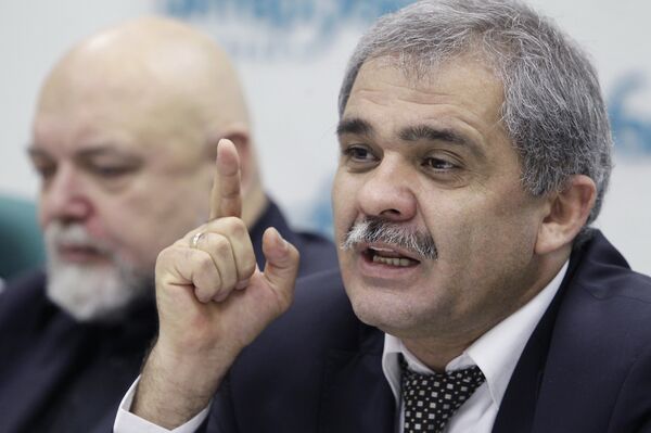 Каромат Шарипов, архивное фото Каромат Шарипов, архивное фото - Sputnik Таджикистан