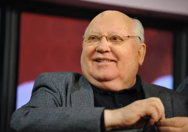 Михаил Горбачев. Акс аз бойгонӣ Михаил Горбачев. Акс аз бойгонӣ - Sputnik Тоҷикистон
