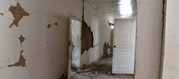 Кадры разрушенных домов после землетрясения в Раштском районе - Sputnik Таджикистан