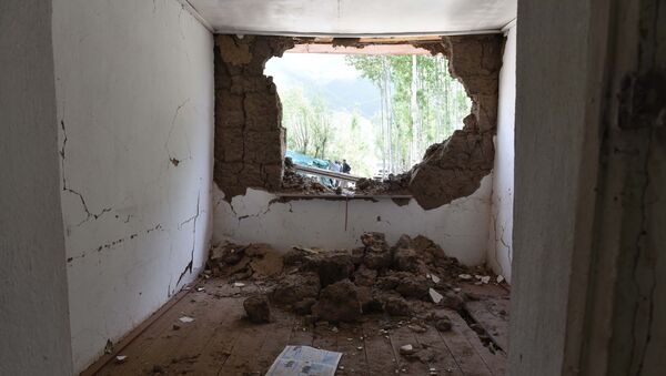 Кадры разрушенных домов после землетрясения - Sputnik Таджикистан