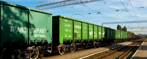 Грузовые вагоны, архивное фото - Sputnik Таджикистан