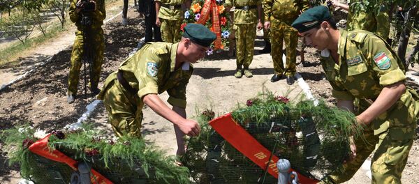 Памятные мероприятия, архивное фото - Sputnik Таджикистан