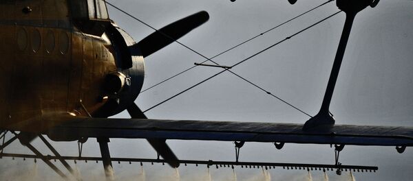 Самолет АН-2. Архивное фото - Sputnik Тоҷикистон