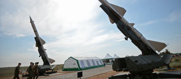 Сабқати байналмиллалии Калидҳои осмонӣ дар доираи бозиҳои АРМИ-2016 Сабқати байналмиллалии Калидҳои осмонӣ дар доираи бозиҳои АРМИ-2016 - Sputnik Тоҷикистон