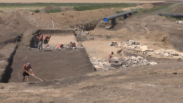 Древнегреческая крепость в Крыму – археологи нашли фрагменты античной постройки - Sputnik Таджикистан