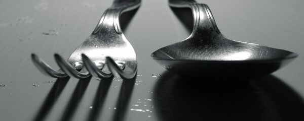 Вилка и ложка, архивное фото - Sputnik Таджикистан