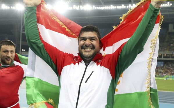 Дильшод Назаров завоевал олимпийское золото на Олимпийских играх в Рио-де-Жанейро - Sputnik Таджикистан