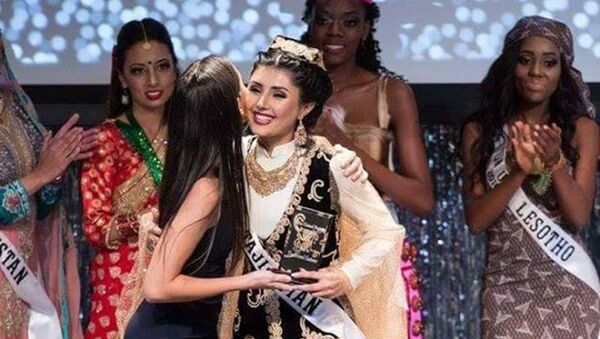 Шахноз Эроншо на конкурсе Мисс ООН - Sputnik Таджикистан