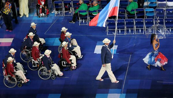 Паралимпийская сборная России на церемонии открытия ХIV летних Паралимпийских игр на Олимпийском стадионе в Лондоне. - Sputnik Таджикистан