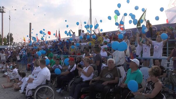Открытие фестиваля паралимпийцев Пара-Крым 2016 в Евпатории - Sputnik Таджикистан