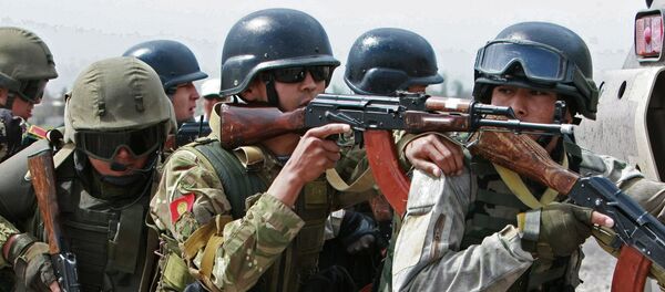 Машқҳои кишварщои СҲШ дар Қирғизистон. Акс аз бойгнӣ - Sputnik Тоҷикистон