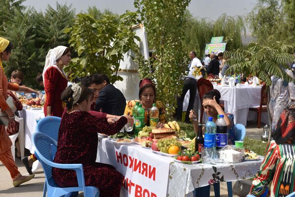 Конкурс-фестиваль на лучший плов в Душанбе - Sputnik Таджикистан