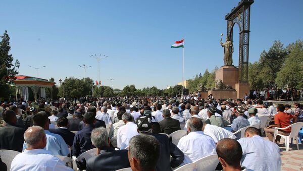 Открытие памятника Исмоилу Сомони в Зафарабаде - Sputnik Таджикистан