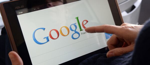 Поисковая система Google на планшете Поисковая система Google на планшете - Sputnik Таджикистан
