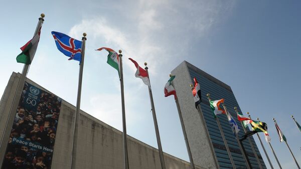 Здание ООН в Нью-Йорке, архивное фото - Sputnik Тоҷикистон