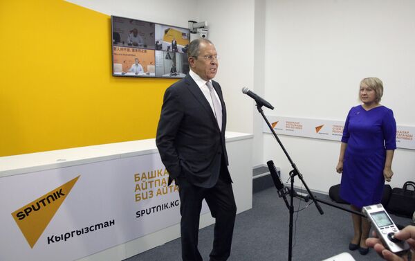 Сергей Лавров посетил новый редакционный центр Sputnik Кыргызстан - Sputnik Таджикистан