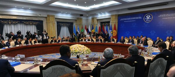 Президент РФ В. Путин принял участие в заседании Совета глав государств – участников СНГ - Sputnik Таджикистан