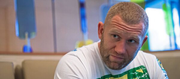 Боец смешанного стиля Сергей Харитонов. Архивное фото - Sputnik Таджикистан