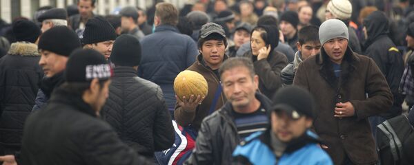 Қатора аз Осиёи Марказӣ. Акс аз бойгонӣ - Sputnik Тоҷикистон